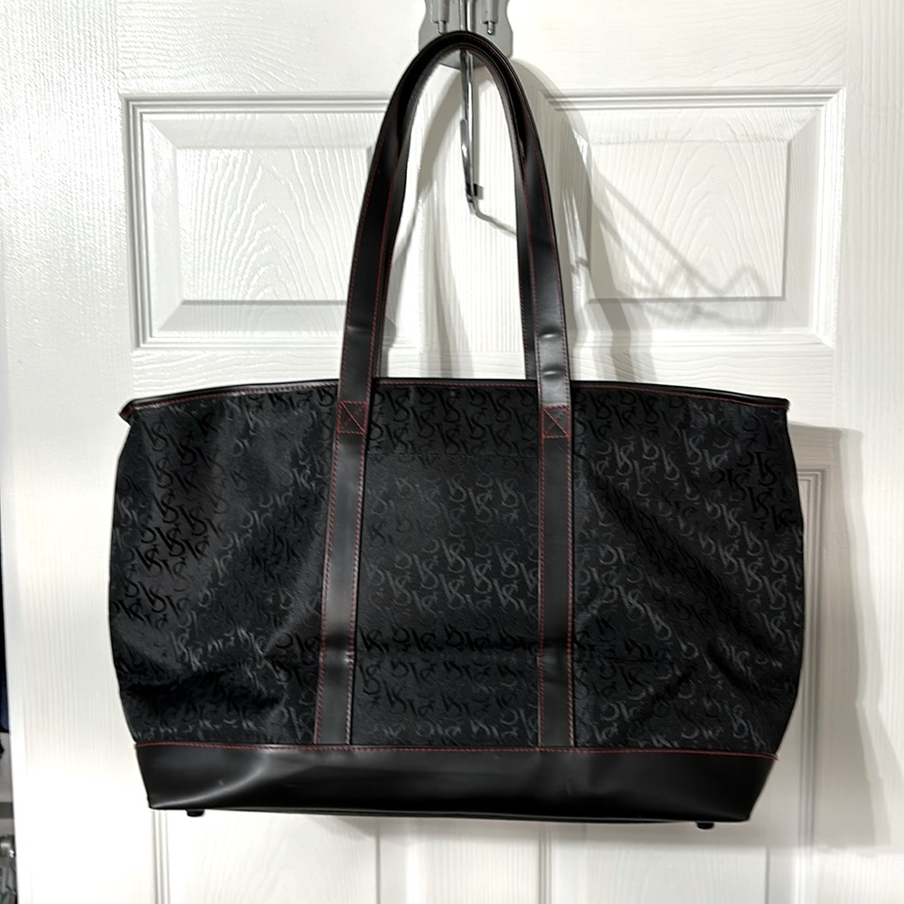 Victoria Secret Travel Bag 🧳